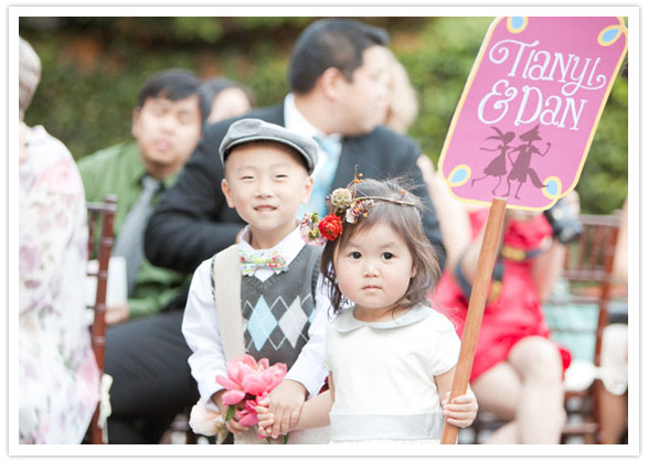 flower girl and groomsmen