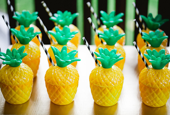 Pineapple birthday party inspiration 6