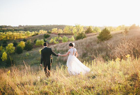 Rustic Vintage Nebraska Wedding Lisa Aaron Real Weddings 100 Layer Cake