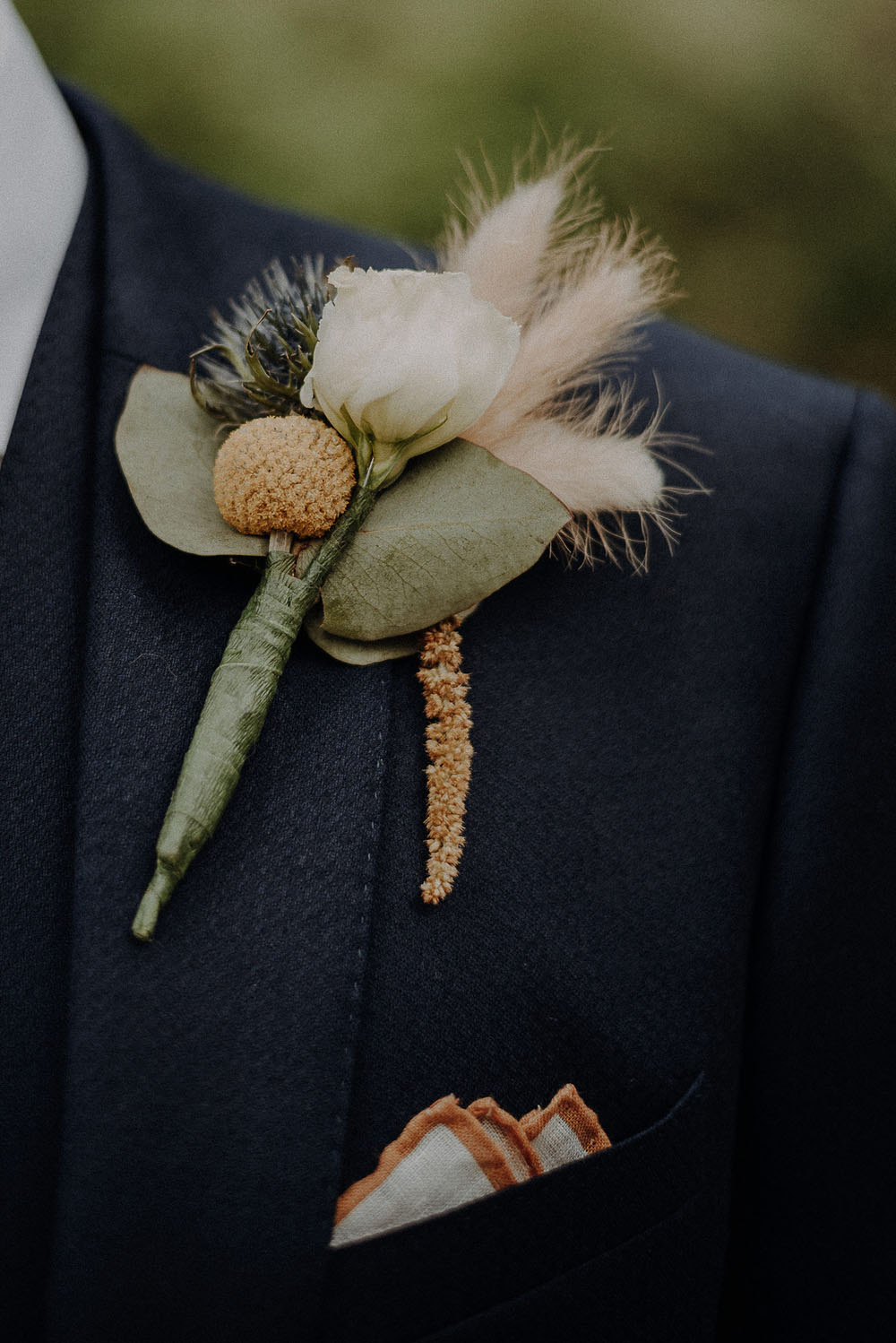 Vintage hot air balloon elopement over Tuscany