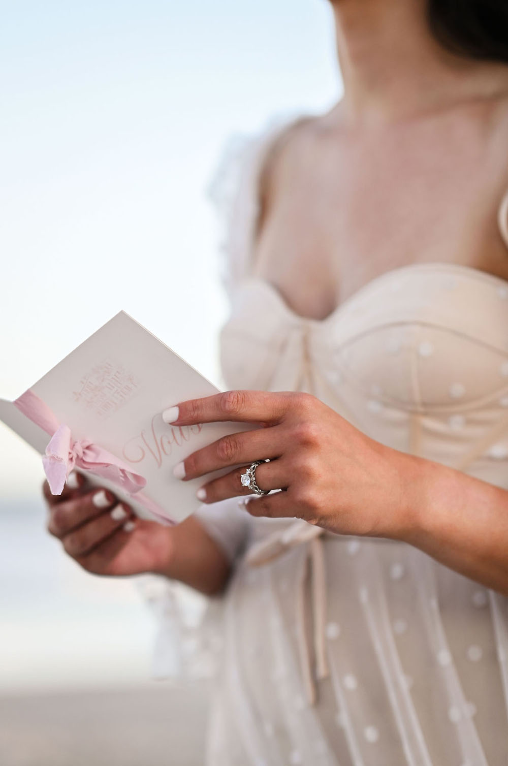 Colorful coastal elopement inspiration in Charleston