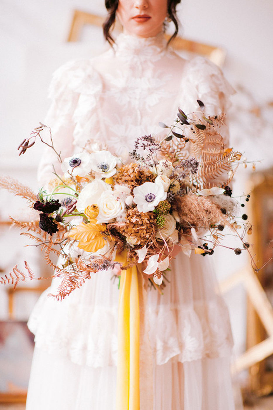 dried anemones bouquet for fall