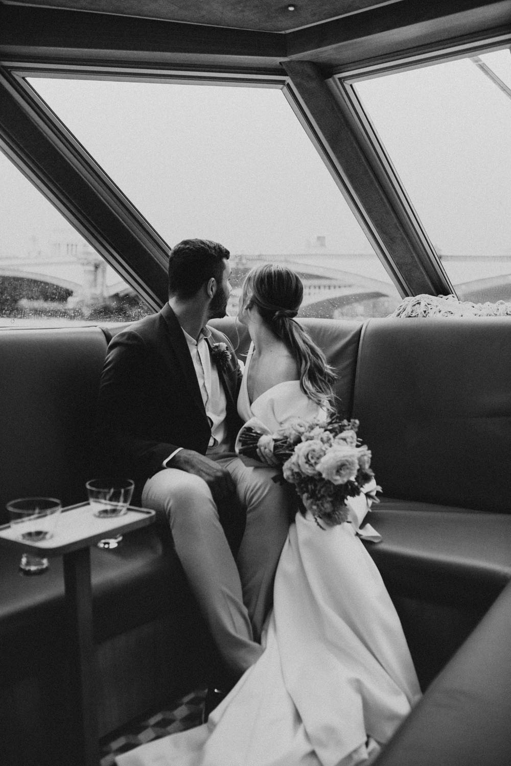 Modern London micro wedding with a boat ride on the Thames