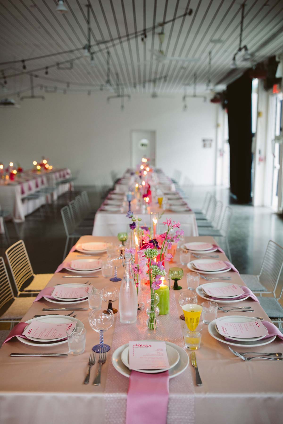 blush and hot pink tablescape for palm springs wedding