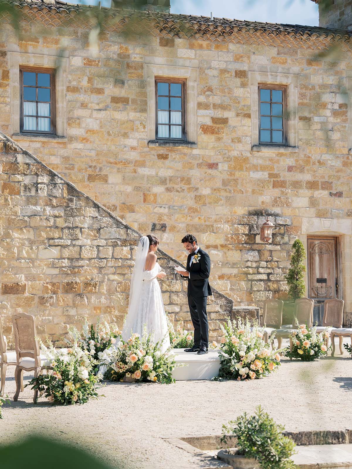 outdoor wedding ceremony at Sunstone Villa