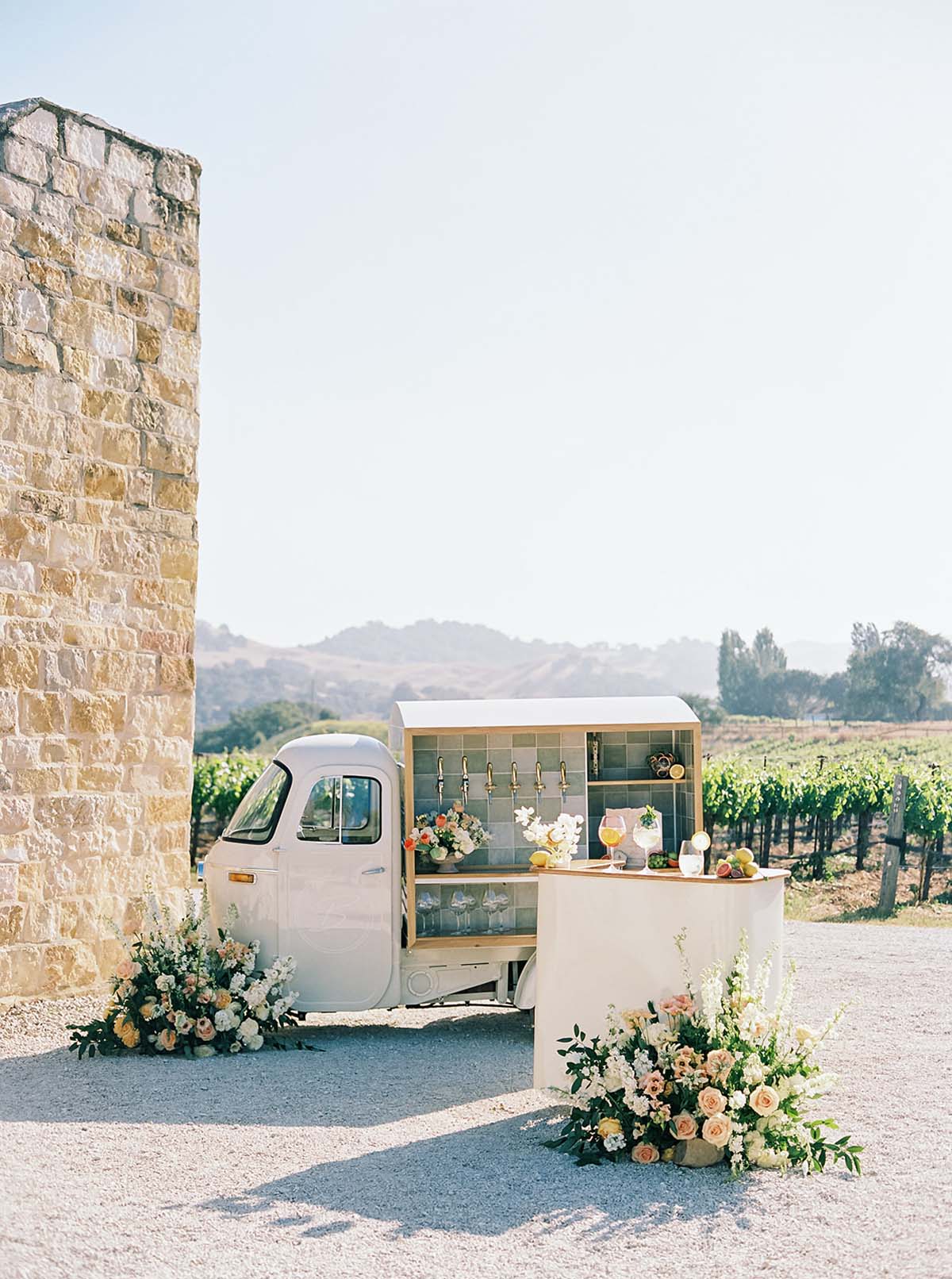 mobile bar at Sunstone Villa wedding