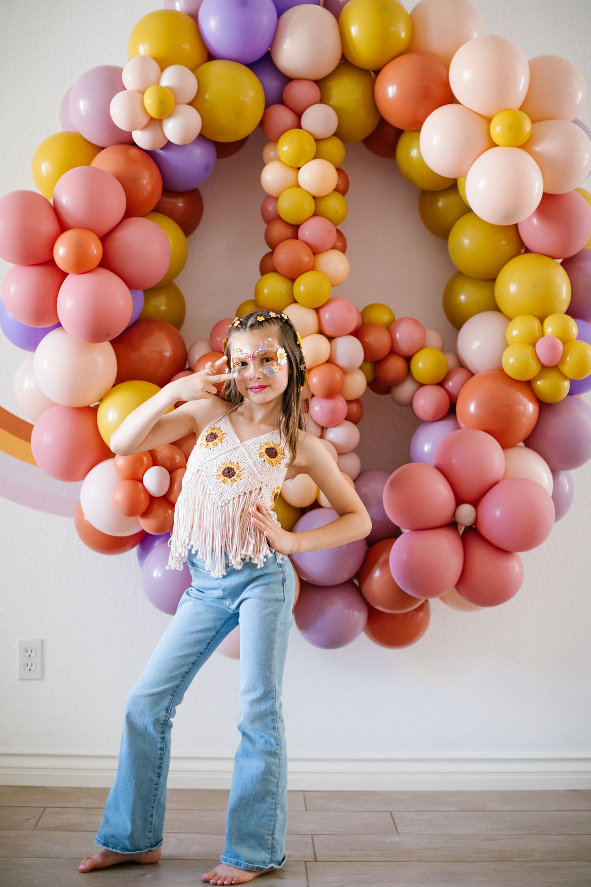 piper's hippie 9th birthday with floral balloon peace sign