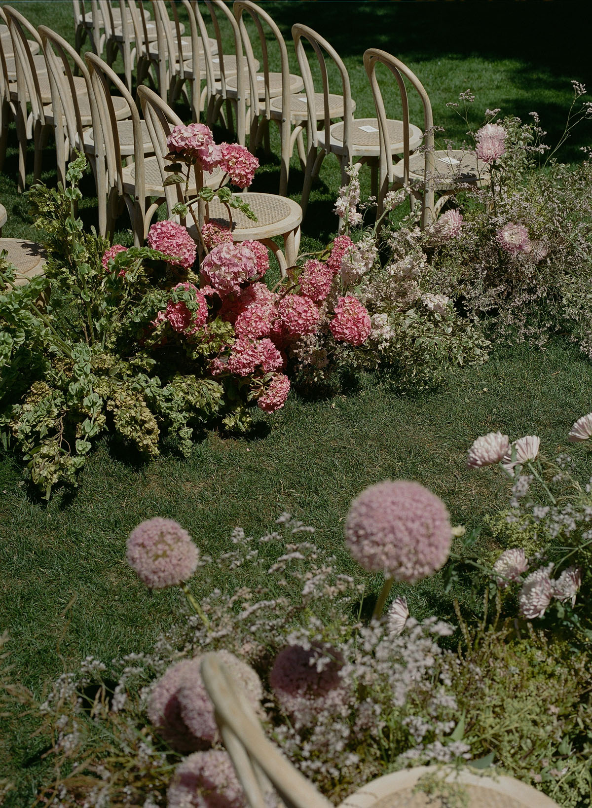 modern wild wedding aisle flowers at Carmel Valley Ranch