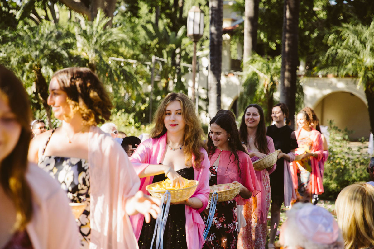 women flower girls 