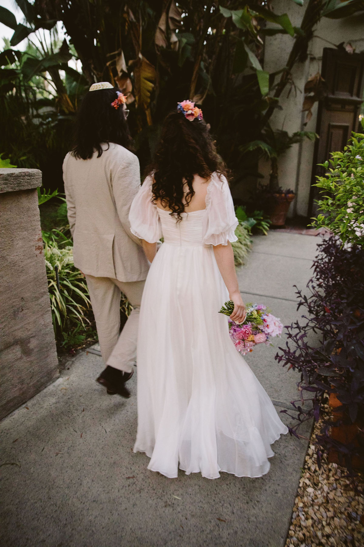 whimsical wedding portraits at LA river center and gardens 