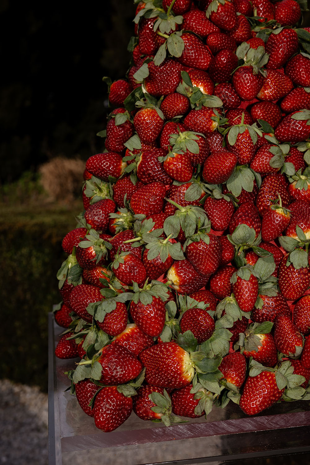 experimental strawberry covered wedding cake - modern black & red wedding ideas