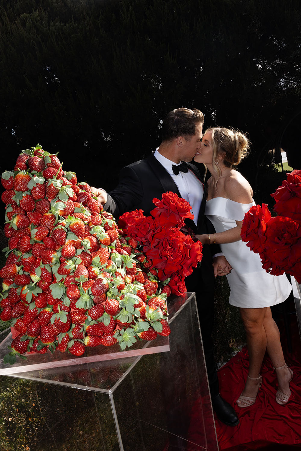 red romance wedding ideas with strawberry tower cake