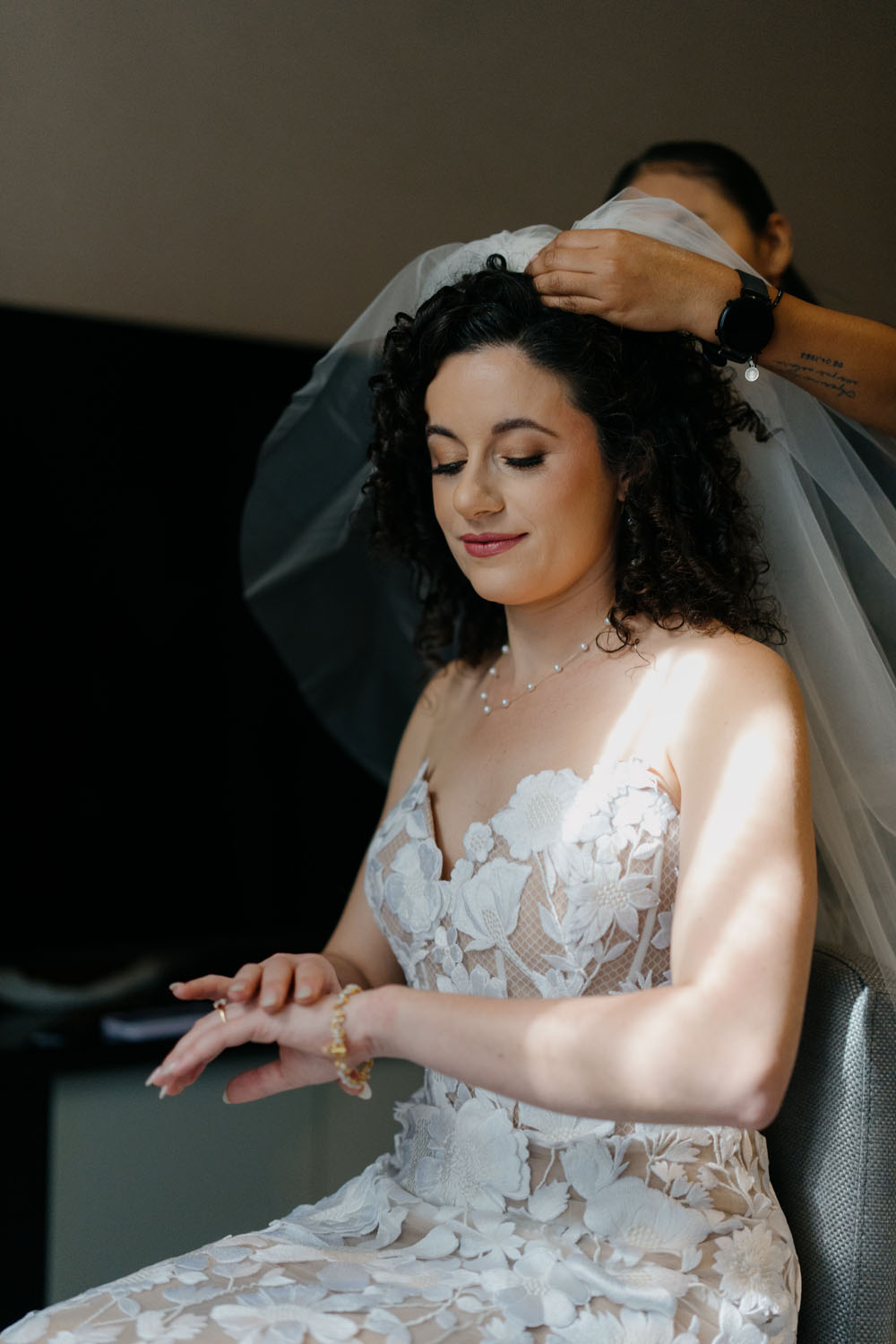 bride in lace dress